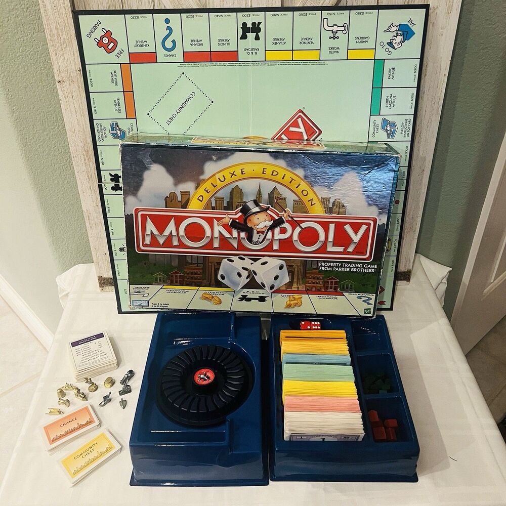 Vintage Monopoly Deluxe Edition Parker Brothers 1998